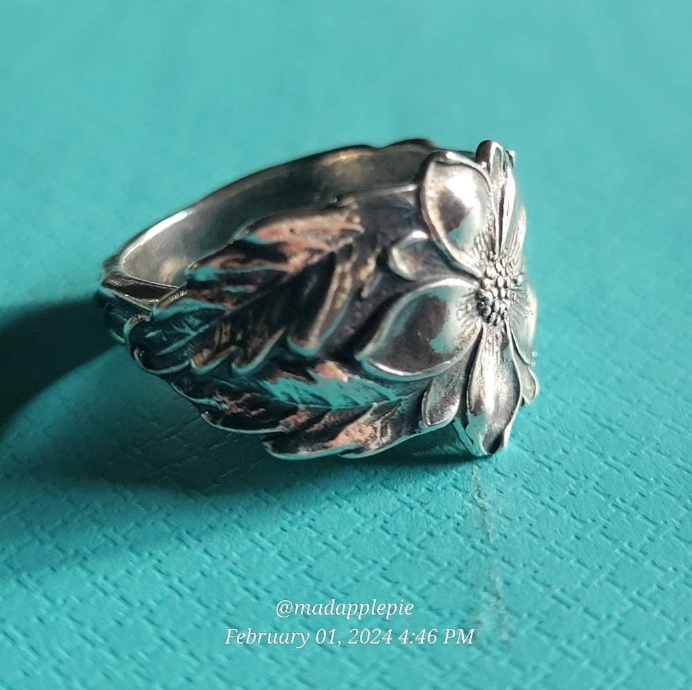 Sterling Silver Spoon Ring Columbine Flower Adjustable Flower Statement Piece 96 - Picture 8 of 10